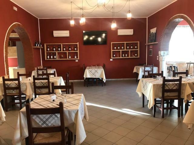 Albergo Antica Luni Εξωτερικό φωτογραφία
